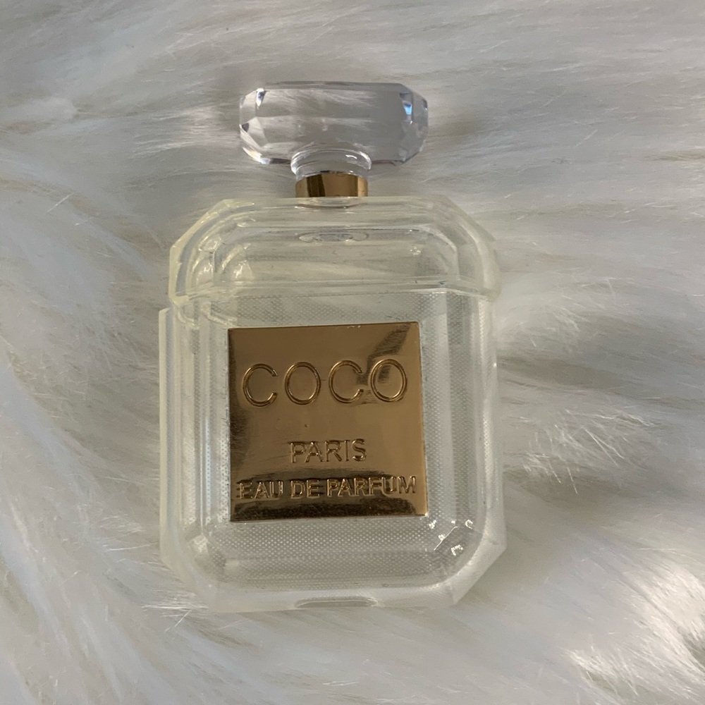 AIRPODS CASE